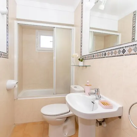 Villa Lloquet By Homevillas360