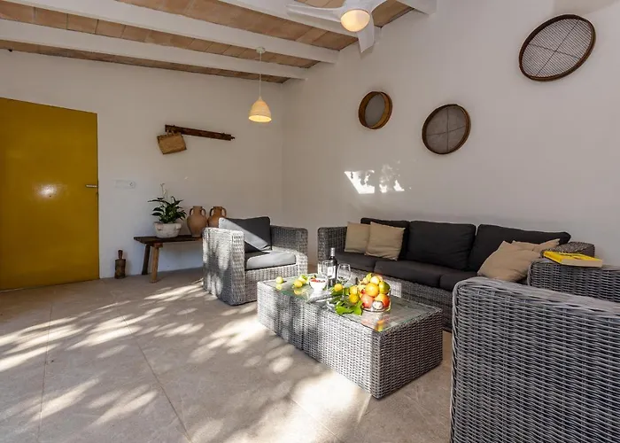 Villa Lloquet By Homevillas360