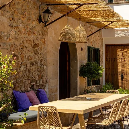 Villa Lloquet By Homevillas360 *