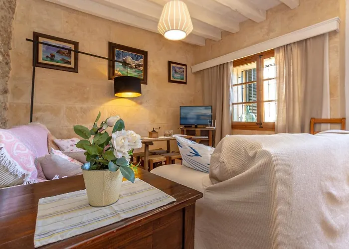 Villa Lloquet By Homevillas360