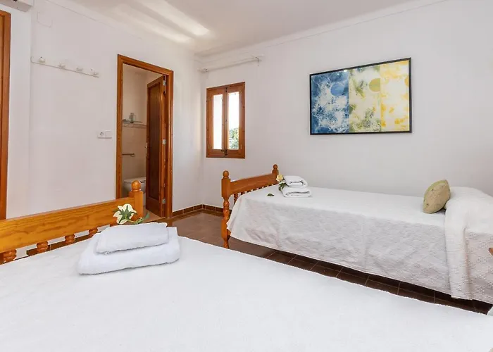 Villa Lloquet By Homevillas360